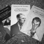 Três em Linha: O Senhor Walser e a Floresta/O Senhor Brecht e o Sucesso/Breves Notas sobre Literatura – Bloom – Gonçalo M. Tavares (Relógio D´Água, 2018)