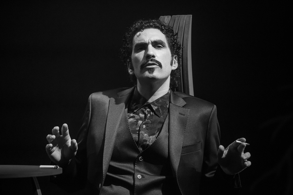 Crítica da peça teatral Trattoria Pirandello, encenada por Simão do Vale Africano no Teatro Carlos Alberto, a 17 de Novembro de 2018 | INTRO