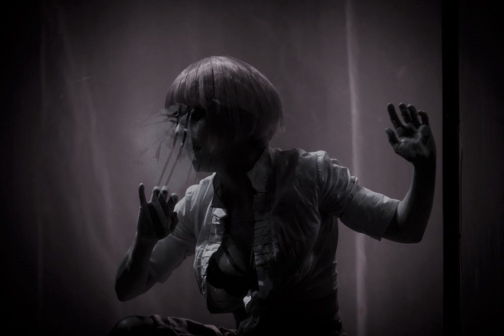 Crítica da peça "Purificados" de Sarah Kane, apresentada Teatro da Politécnica a 10 de Maio de 2019, com produção da Palco13 | INTRO